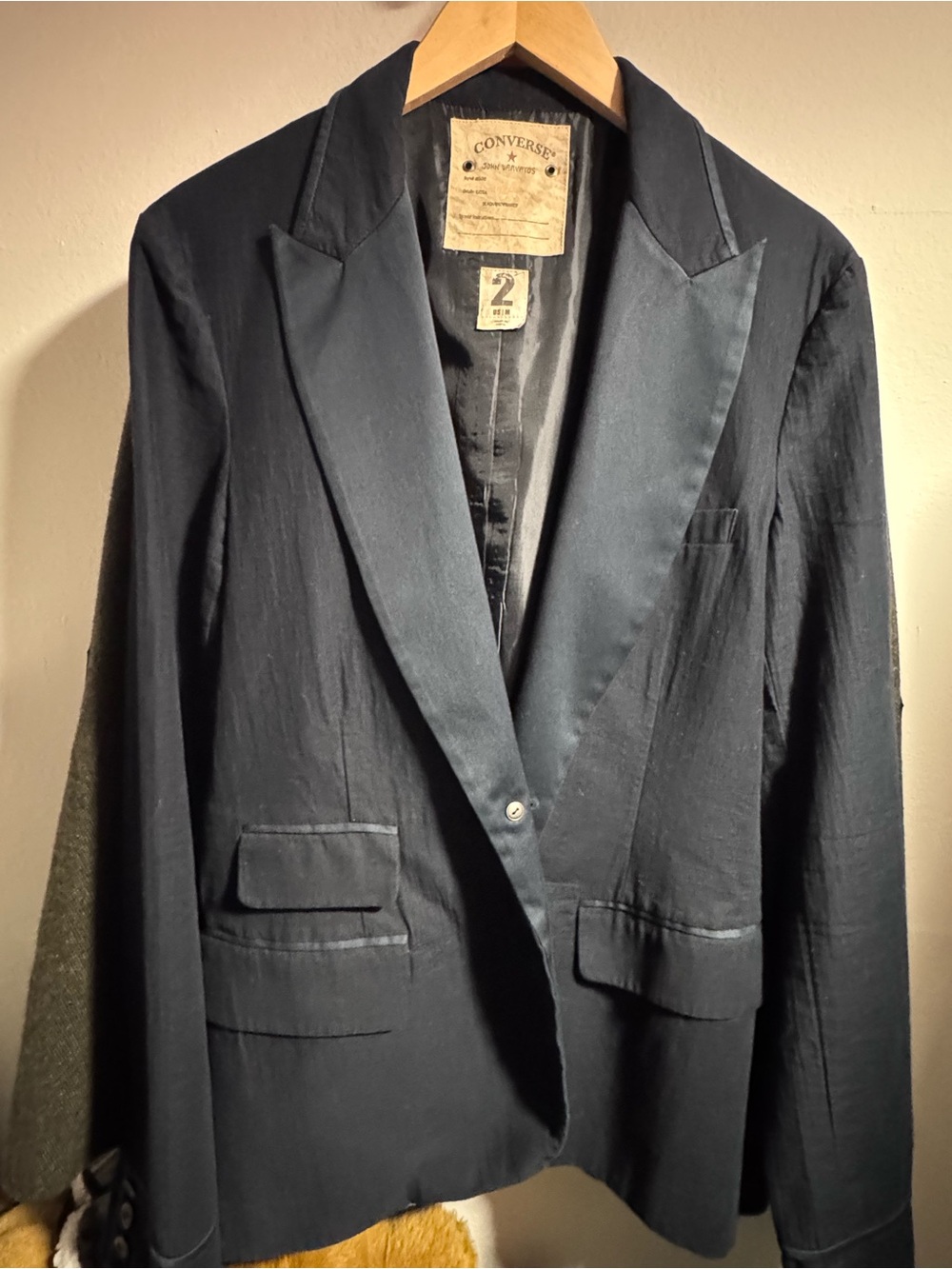 Converse x John Varvatos men’s size Medium / 2 Navy Blue Single-Button Blazer